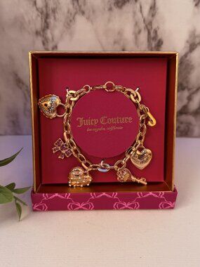 Juicy Couture Charm Bracelet Gold Tone Multi Charm Heart Key Bow Gift Box